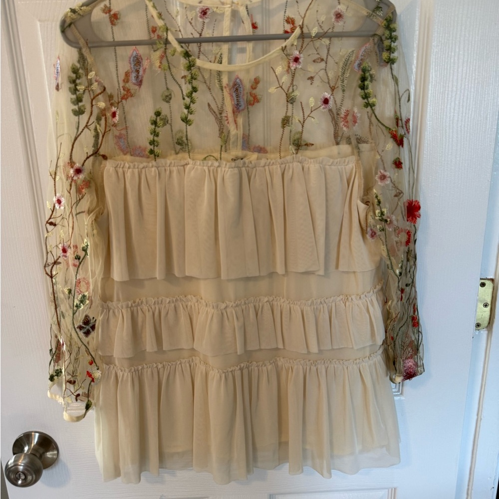 Brand New w/Tags | Entro Sheer Cream Blouse with Floral Embroidery | size Large